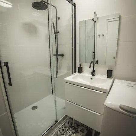 Centre-ville Saint-lary Vue Montagne 생라리술랑