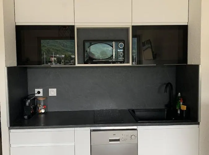 Centre-ville Saint-lary Vue Montagne Apartman