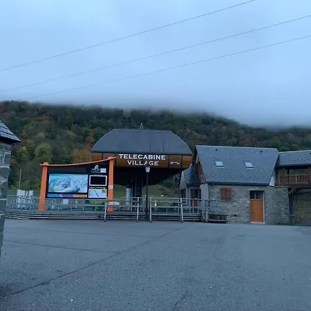 Centre-ville Saint-lary Vue Montagne Saint-Lary-Soulan