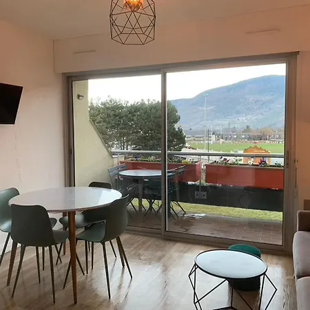 Centre-ville Saint-lary Vue Montagne * سانت لاري سولون