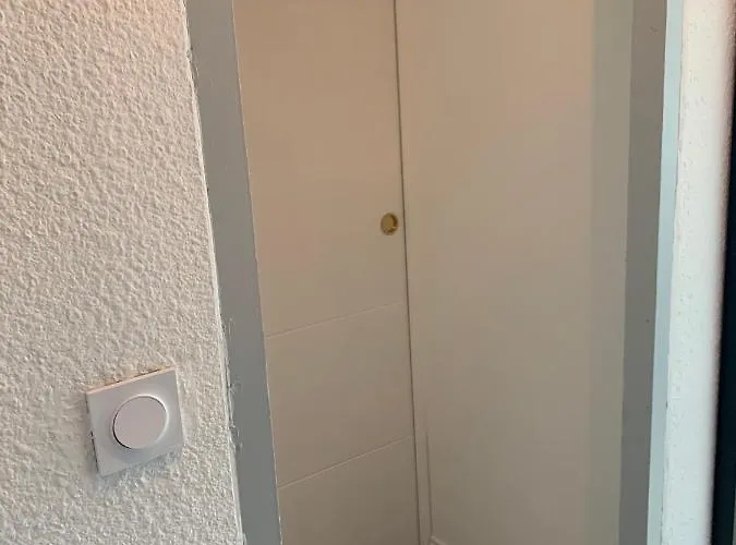 Centre-ville Saint-lary Vue Montagne *