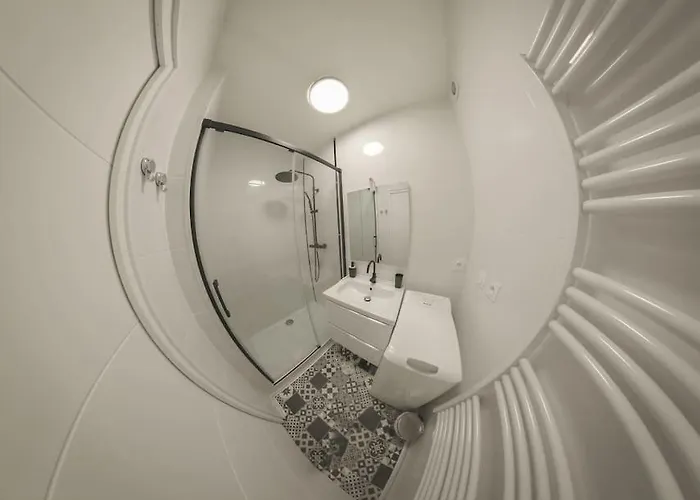 Centre-ville Saint-lary Vue Montagne Apartamento *