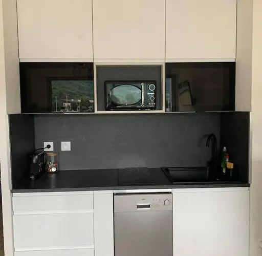 Centre-ville Saint-lary Vue Montagne Apartamento *